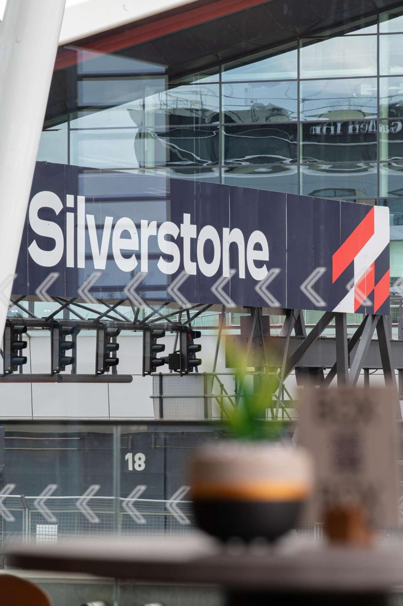 Hilton Garden Inn Silverstone Towcester Exterior photo